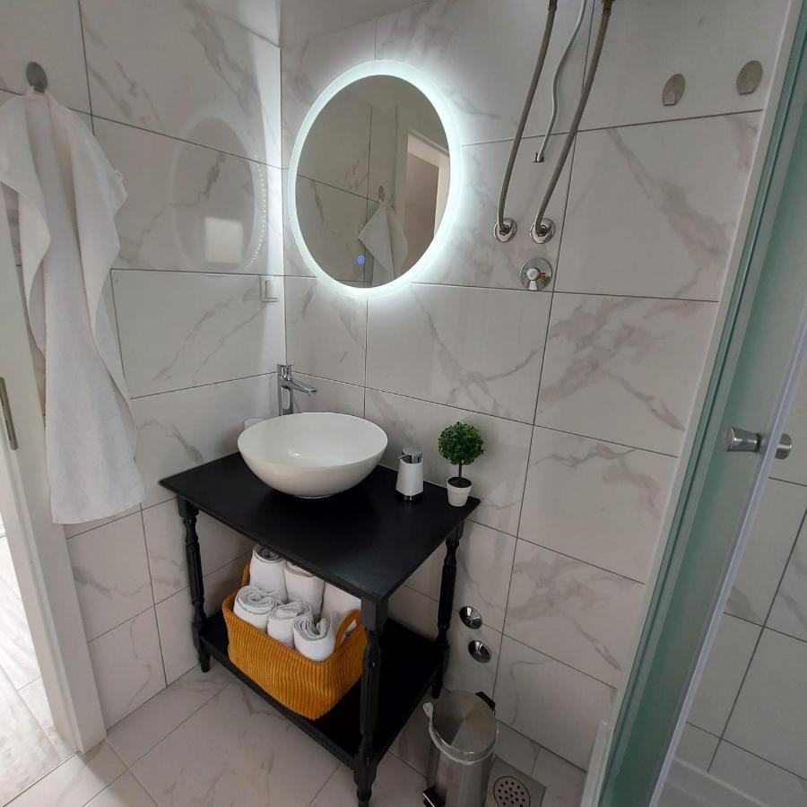 Apartmani Neva, Pridraga Dış mekan fotoğraf