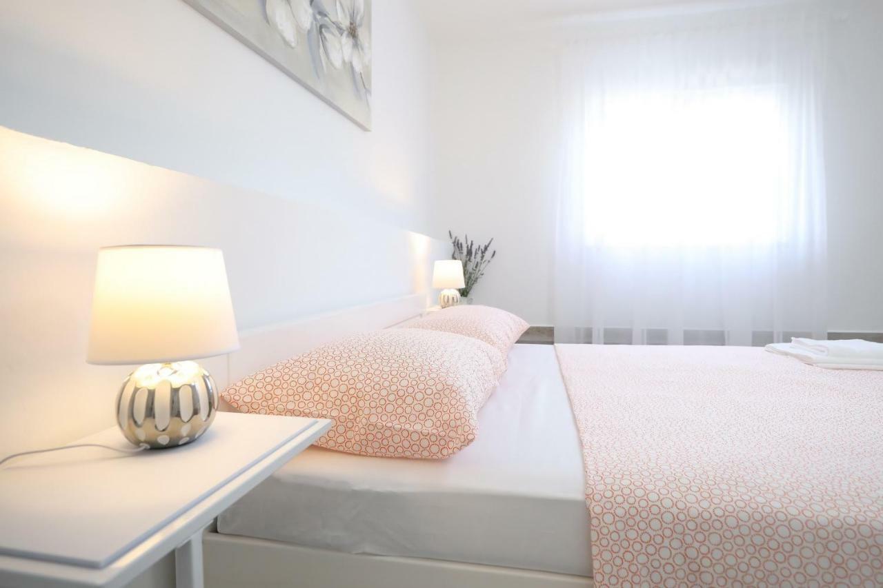 Apartmani Neva, Pridraga Dış mekan fotoğraf