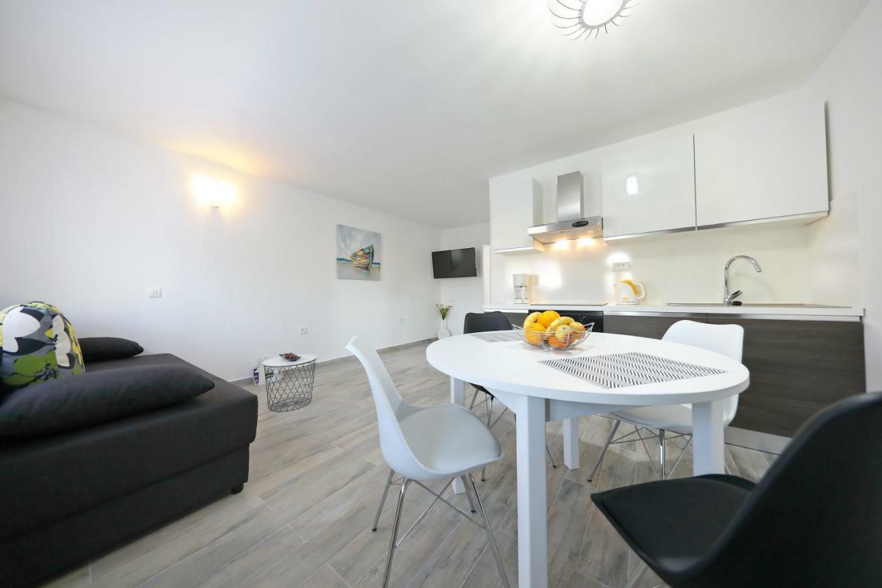 Apartmani Neva, Pridraga Dış mekan fotoğraf