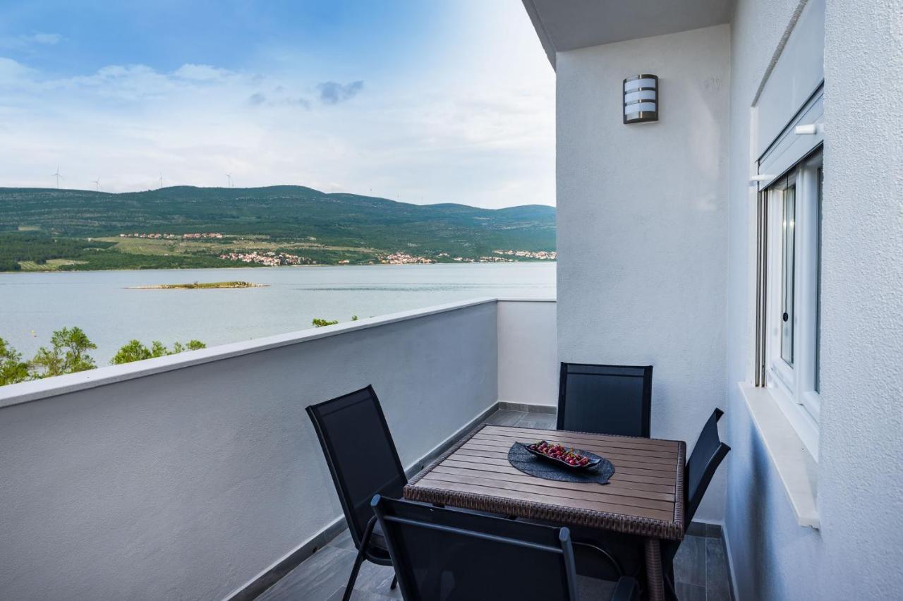 Apartmani Neva, Pridraga Dış mekan fotoğraf