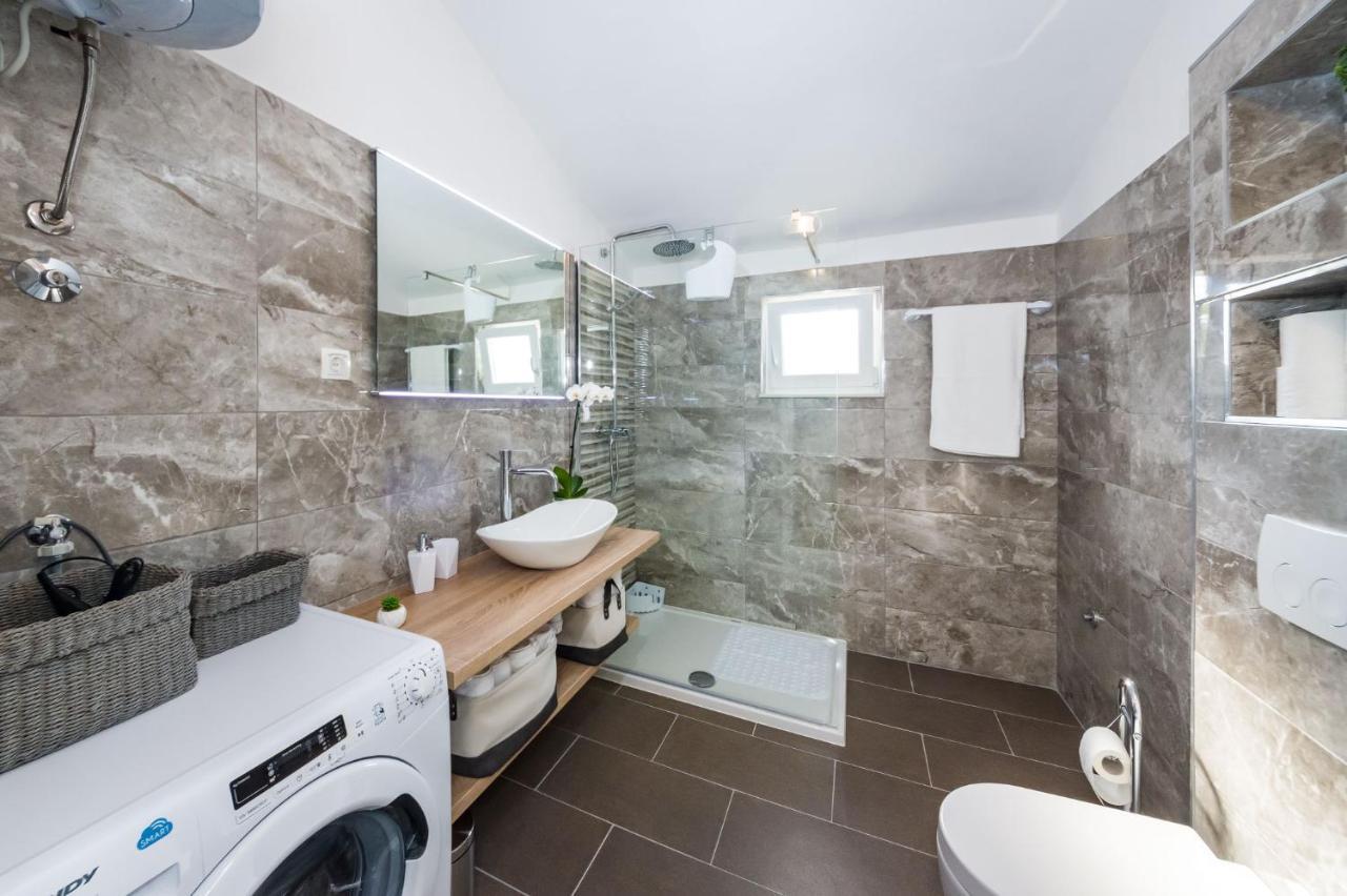 Apartmani Neva, Pridraga Dış mekan fotoğraf